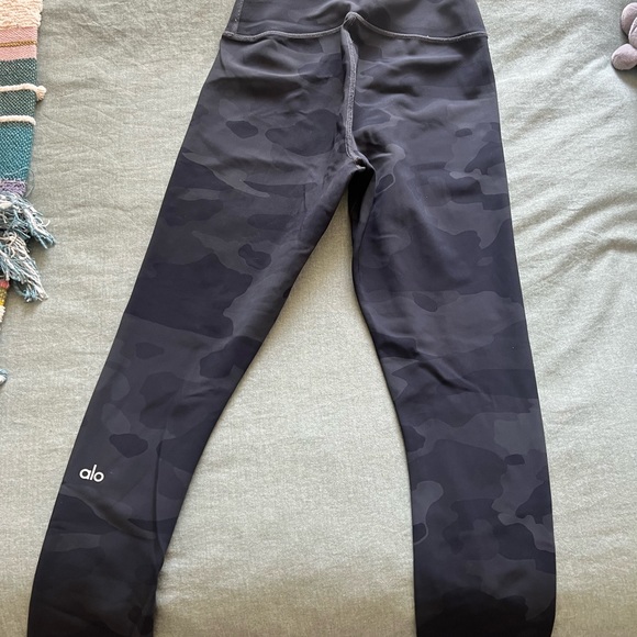 Aloe black, camo leggings - Picture 2 of 2